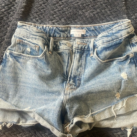 Good American Jean shorts 2/26 - Picture 1 of 3